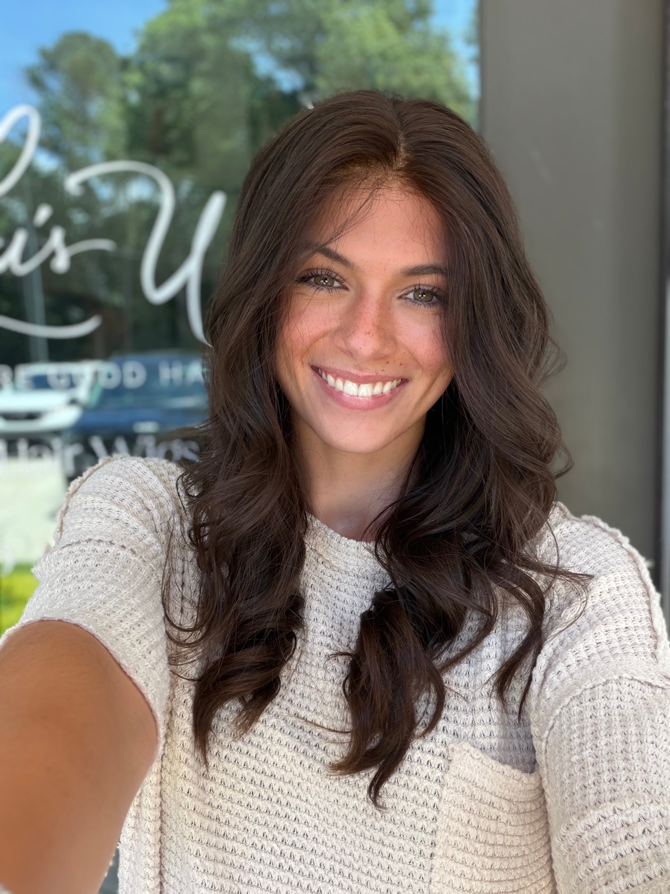 <b>Lauren</b><br> <I>Classic European Collection</I> <br> 21” Lace Top Wig