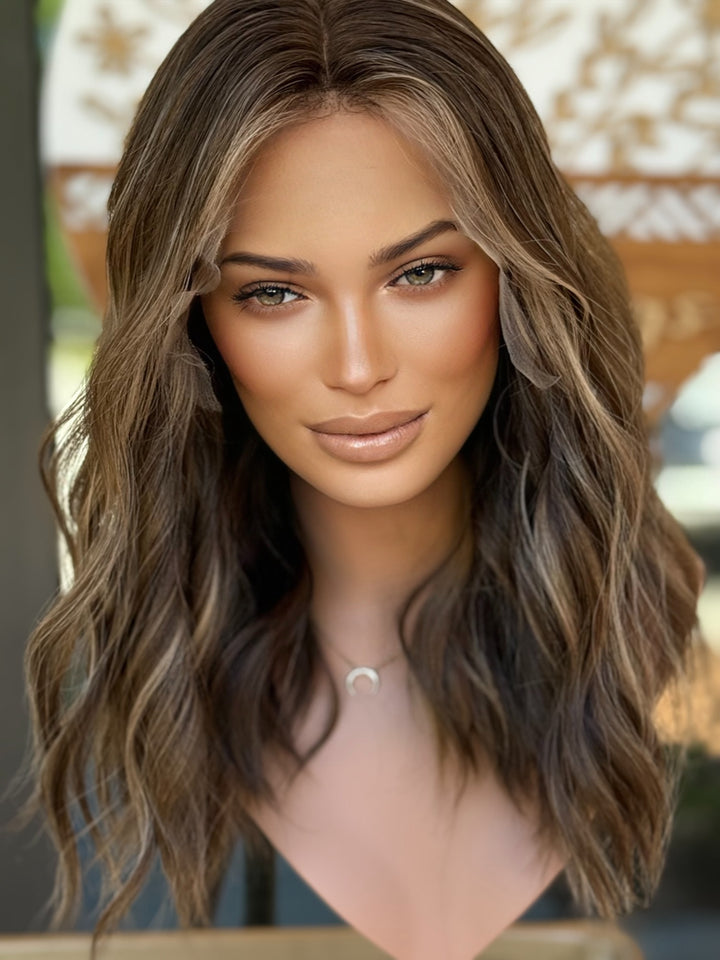 “Etta” [S] 16” Lace Top Wig