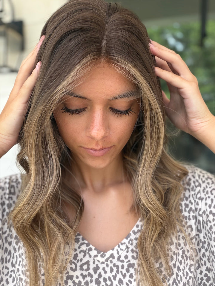 Ella Langley (M) 16” Lace Top Wig