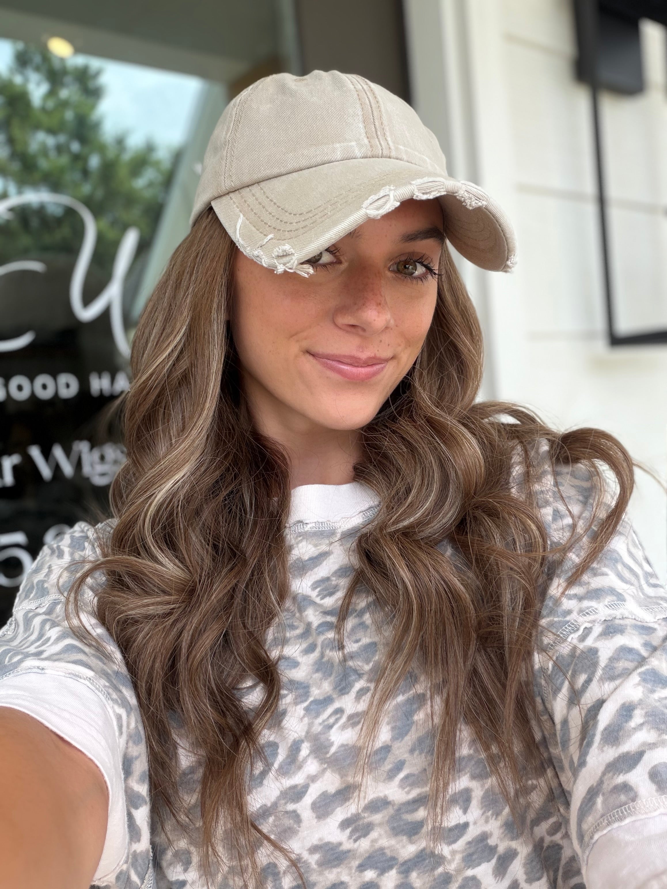 RESALE: SS-0003 “Kathy” Hat Wig (M) 22”