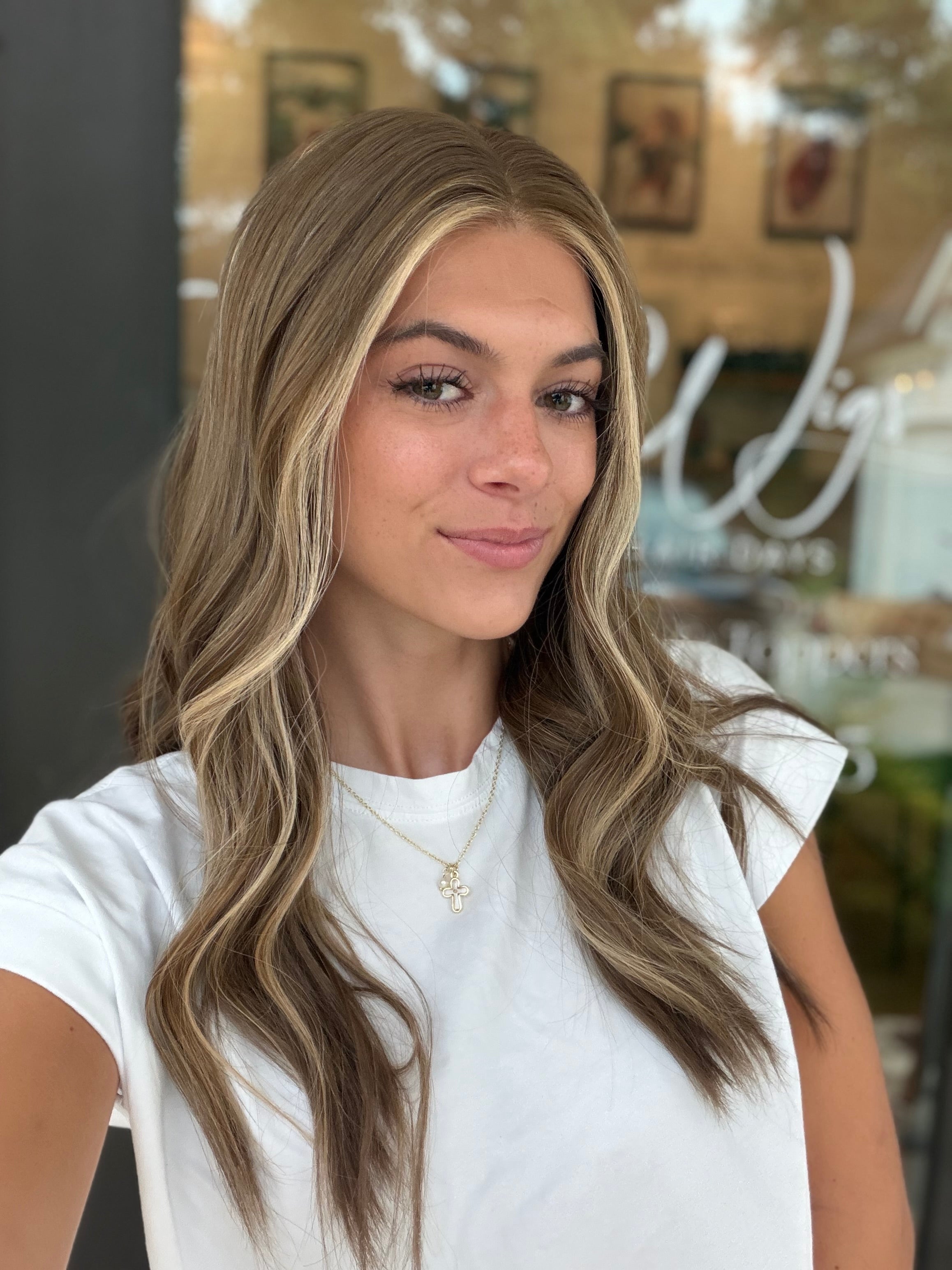 <b>Raya</b><br> <l>Signature Mongolian Collection</l> <br> 22” Lace Top Wig