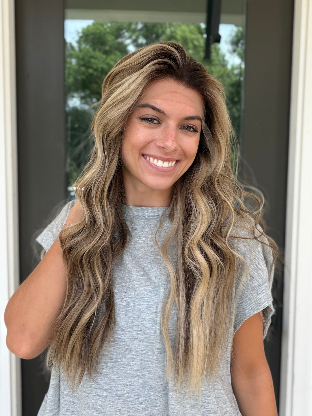 “B3007” (S) 24” Lace Top Wig