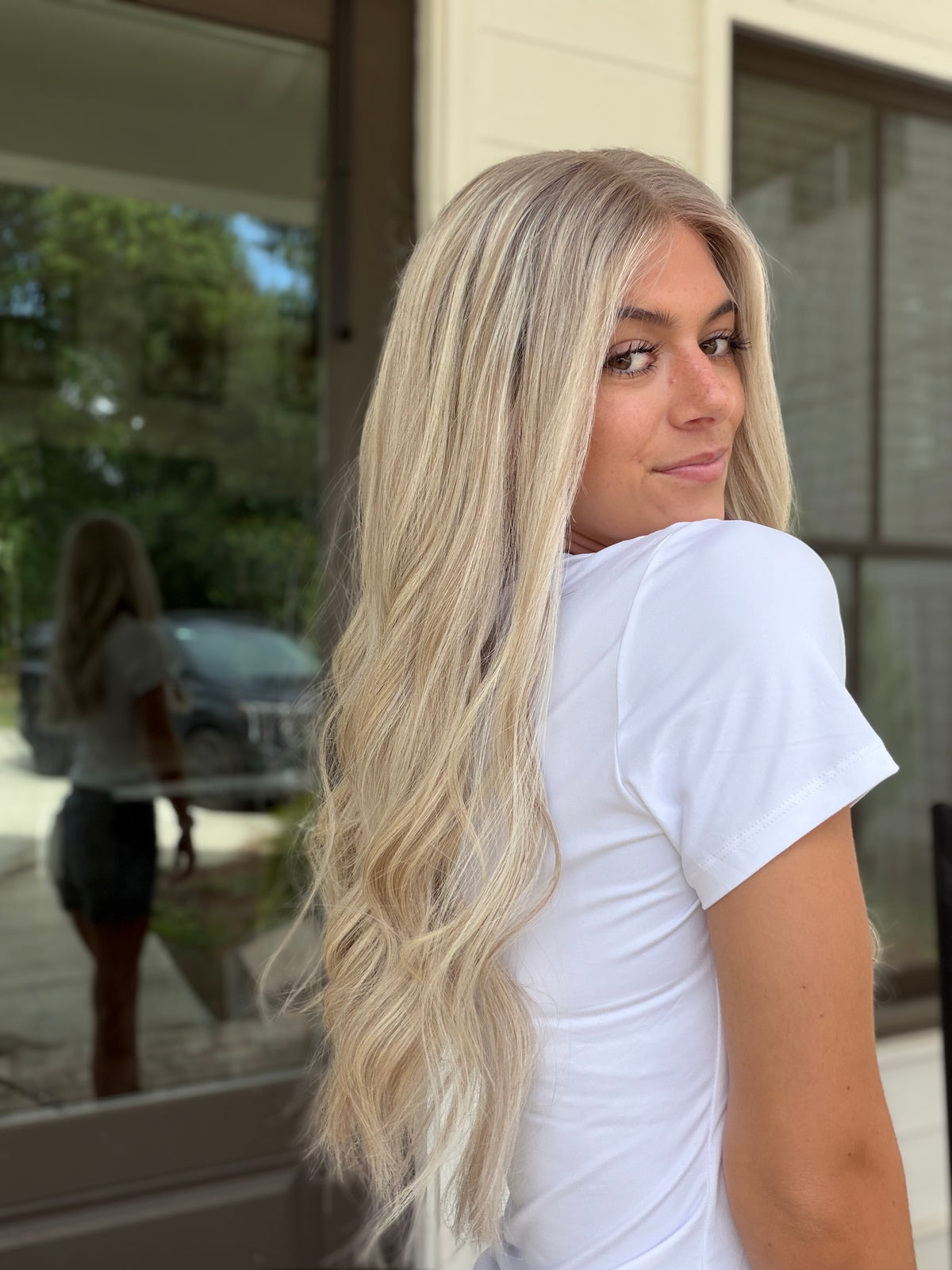 <b>Mo</b><br><u>M</u> <br> <l>Signature Mongolian Collection</l> <br> 22” Lace Top Wig