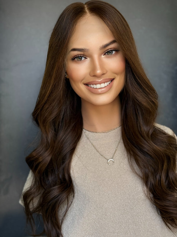 “Sienna” [M] 24” Lace Top Wig