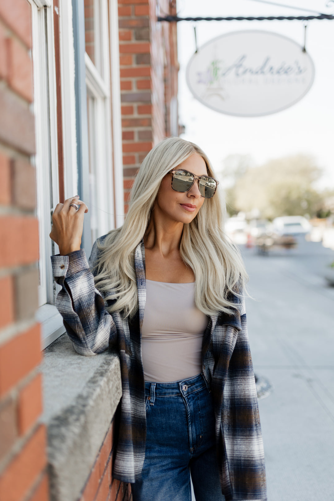 “Celeste” Glam Co. 20” Lace Top Wig