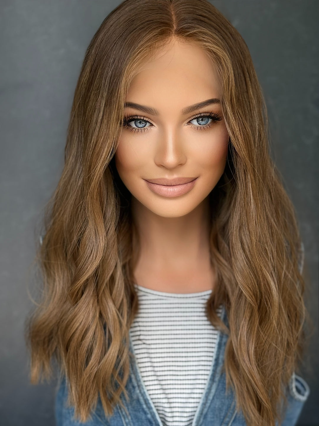 “Autumn” [M] 18” Lace top wig