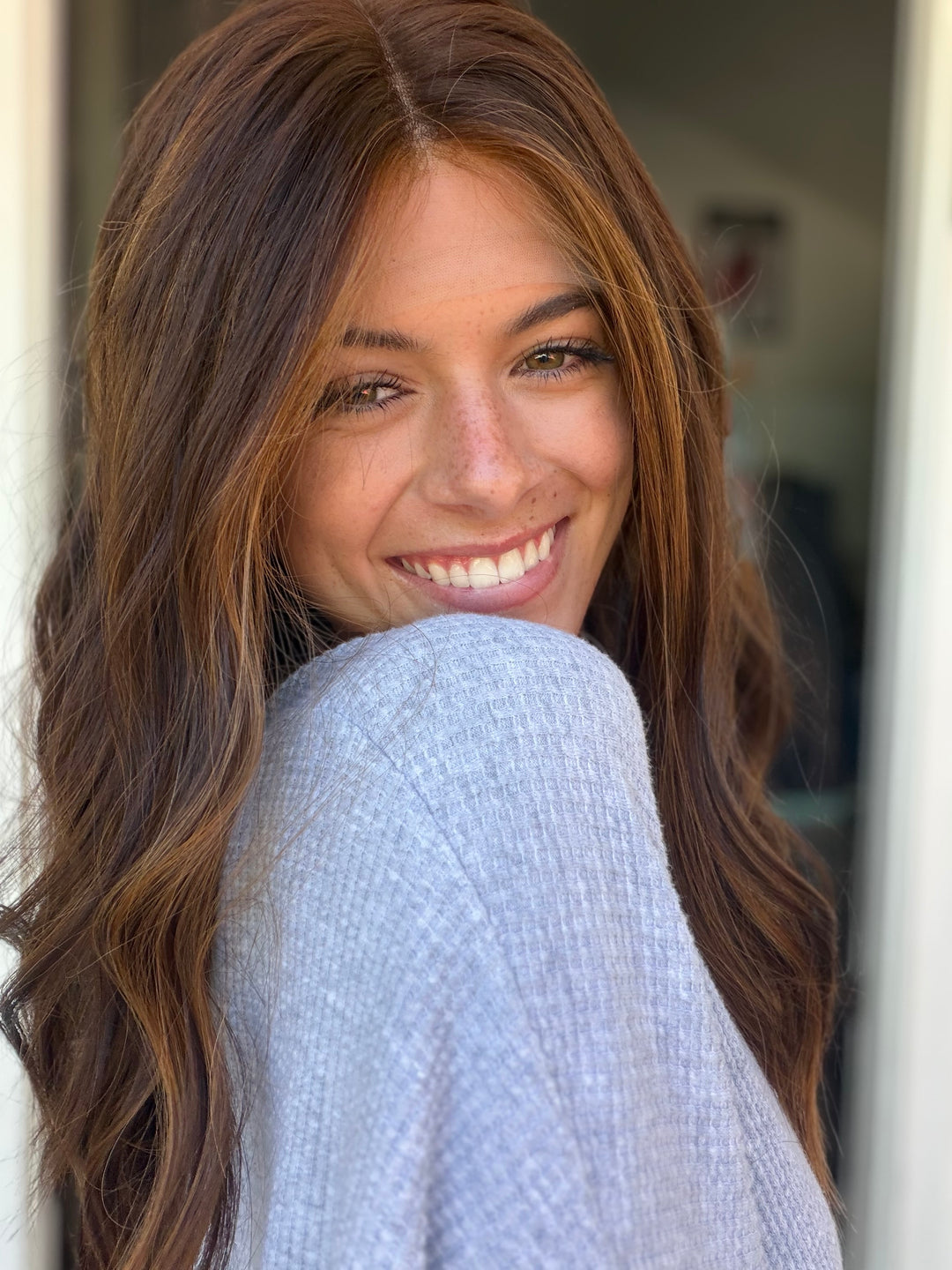 Cora (M) 20” Lace Top Wig
