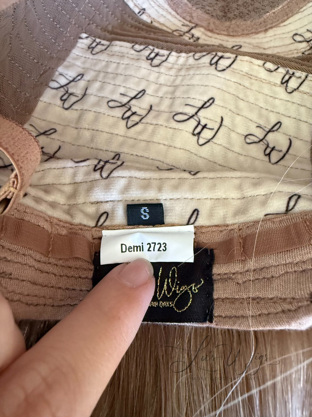 “Demi” [S] 22” Lace Top Wig
