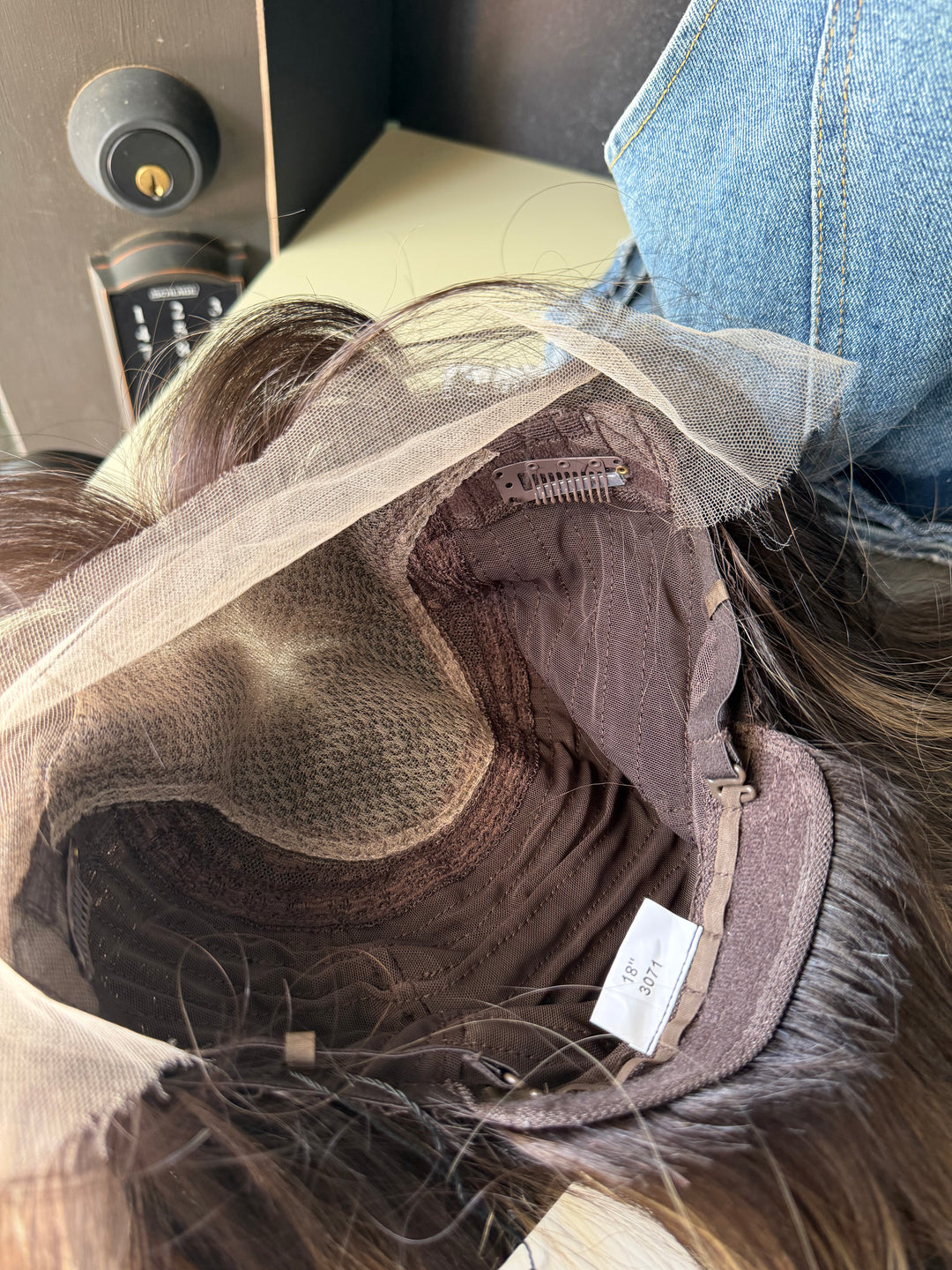 3071 (M) 18” Lace Top Wig