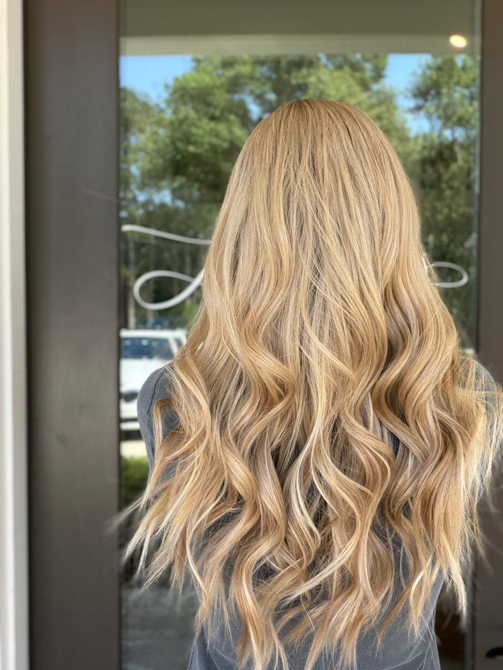 Anniston (XS) 22” Lace Top Wig