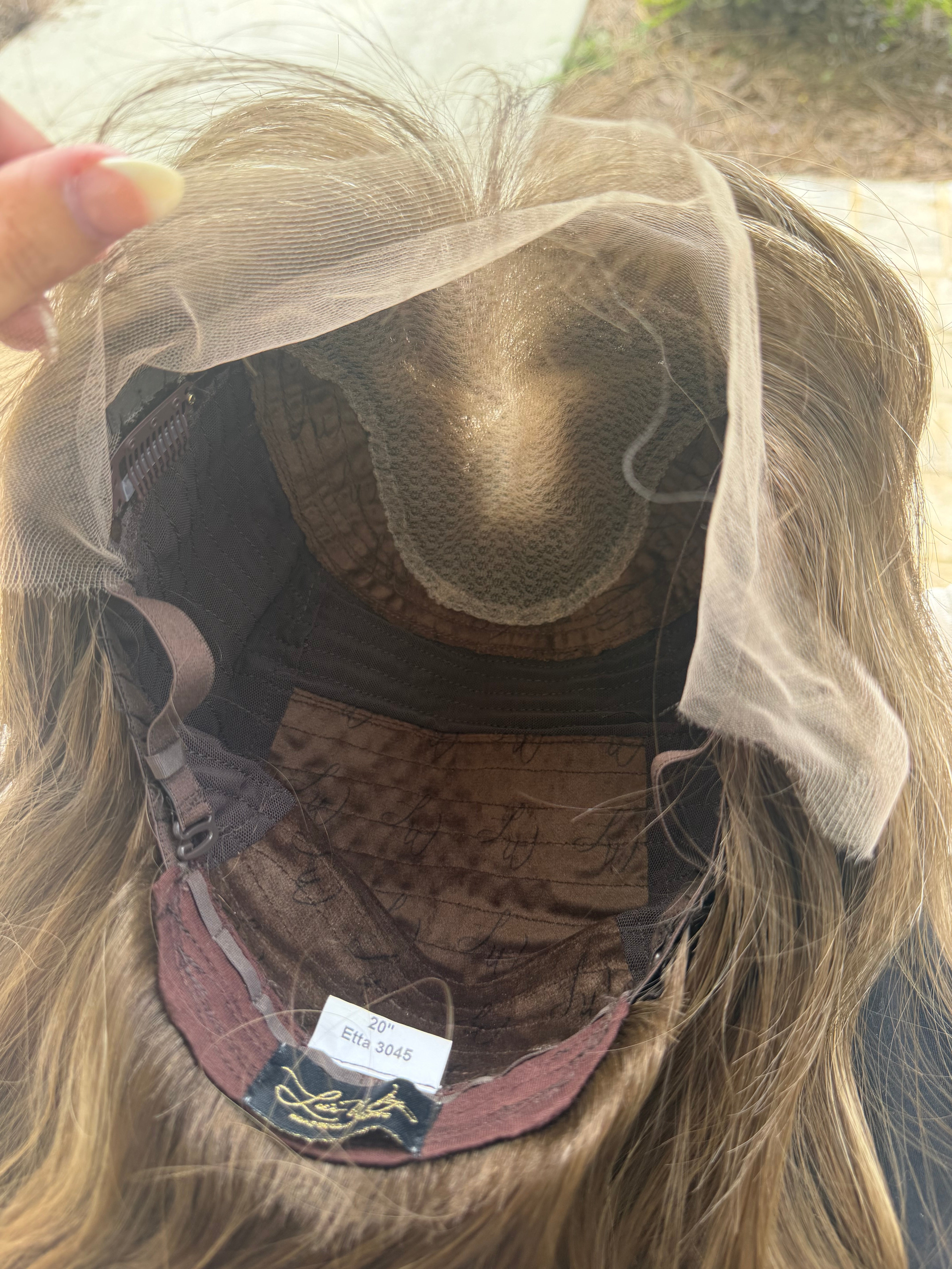 <b>Etta</b><br><u>L</u> <br> <l>Signature Mongolian Collection</l> <br> 20” Lace Top Wig