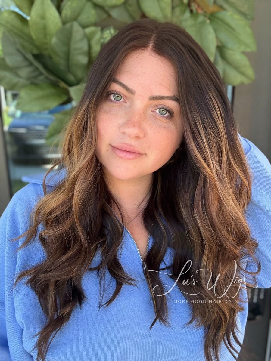 “Caramel brûlée” [M] 23” Euro lace top wig