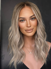 “Annalise” [S] 18” Lace Top Wig