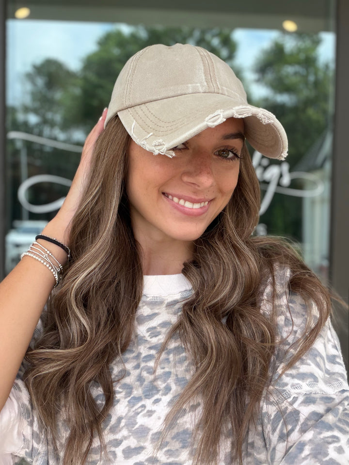 RESALE: SS-0003 “Kathy” Hat Wig (M) 22”