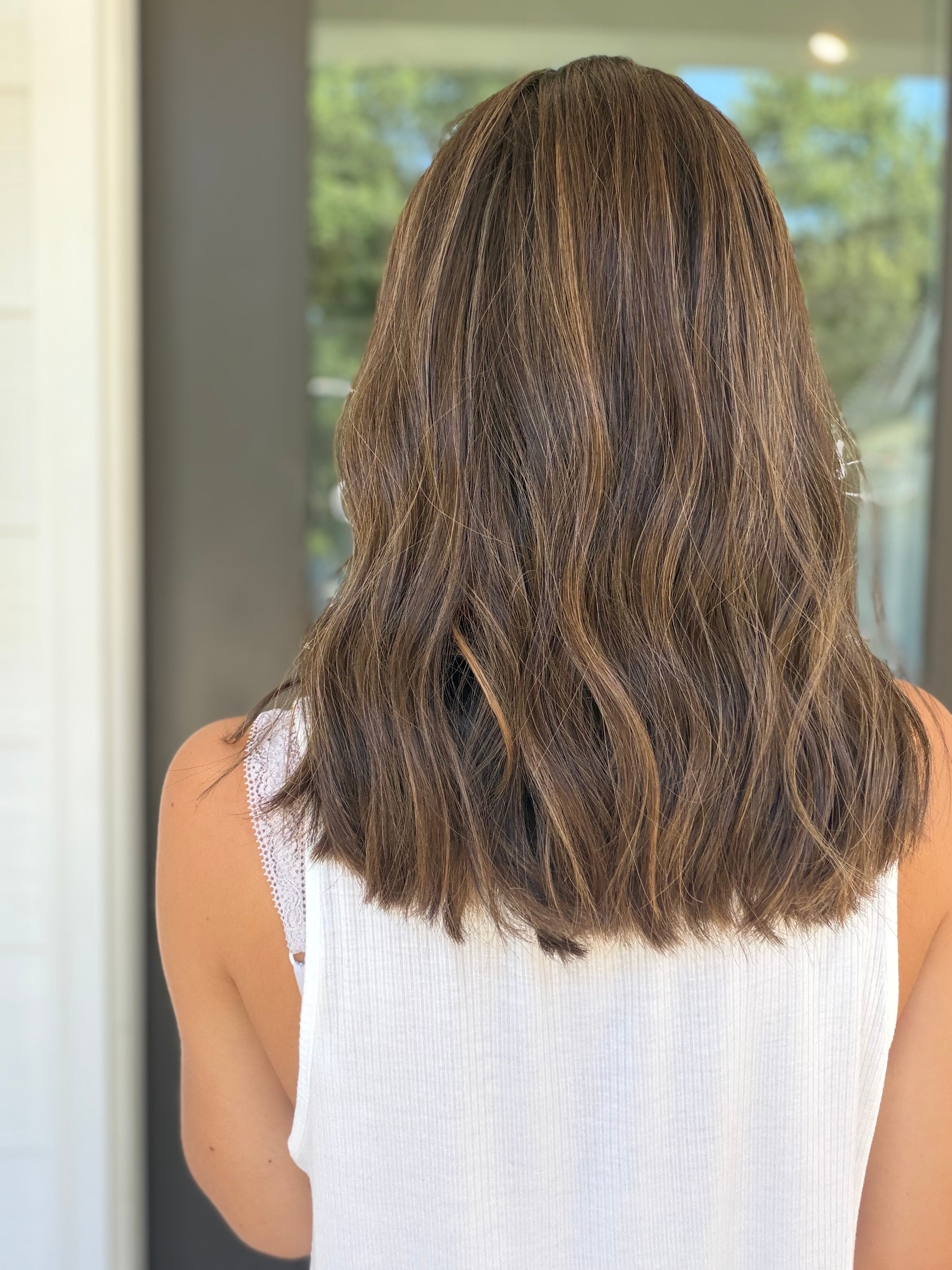<b>Lisa</b><br> <m>Signature Mongolian Collection</I> <br> 16” Lace Top Wig