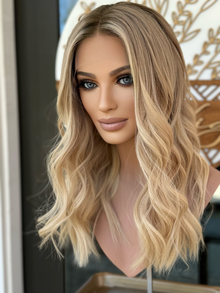 “Daisy” [S] 20” Lace Front Silk Top Wig
