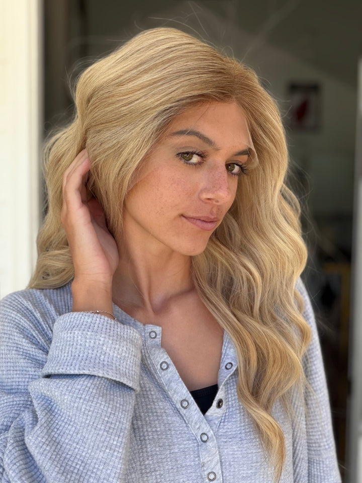 “Rachel” 21” Lace Top Wig (S)