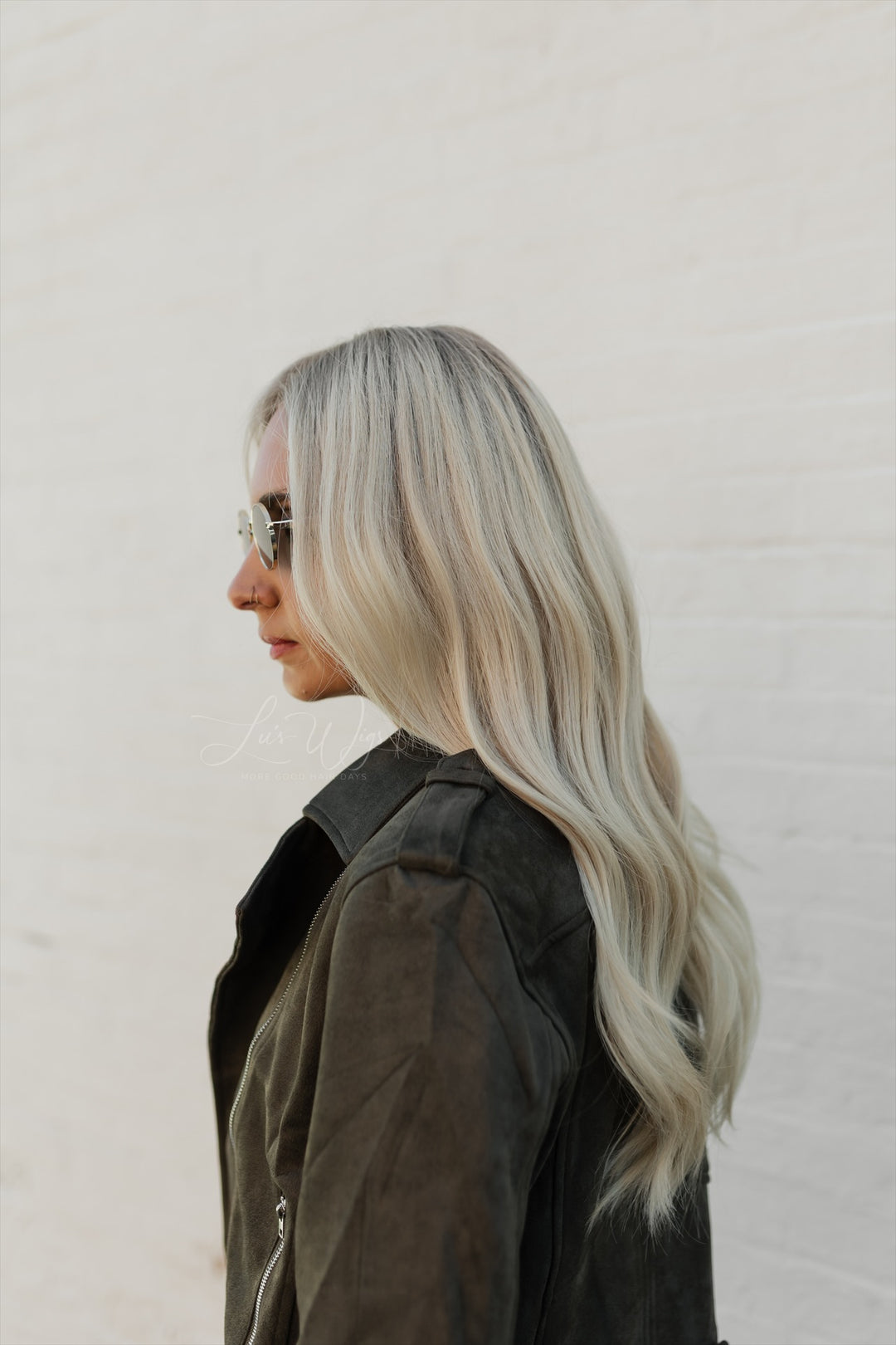 “Ivy” [M] Glam Co. 22” Lace Top Wig