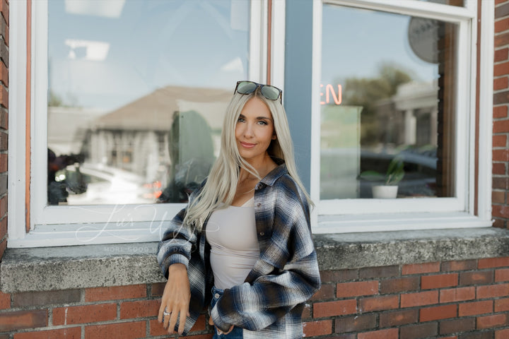 “Celeste” [M] 20” Glam Lace Top Wig