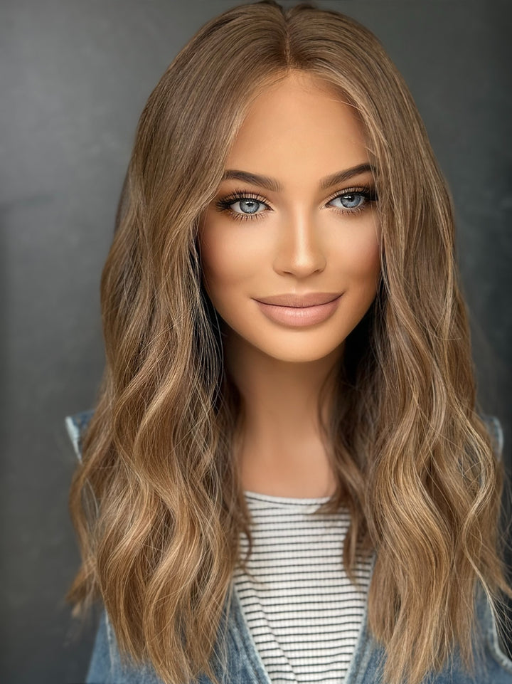 “Linda” [M] 18” Lace top wig