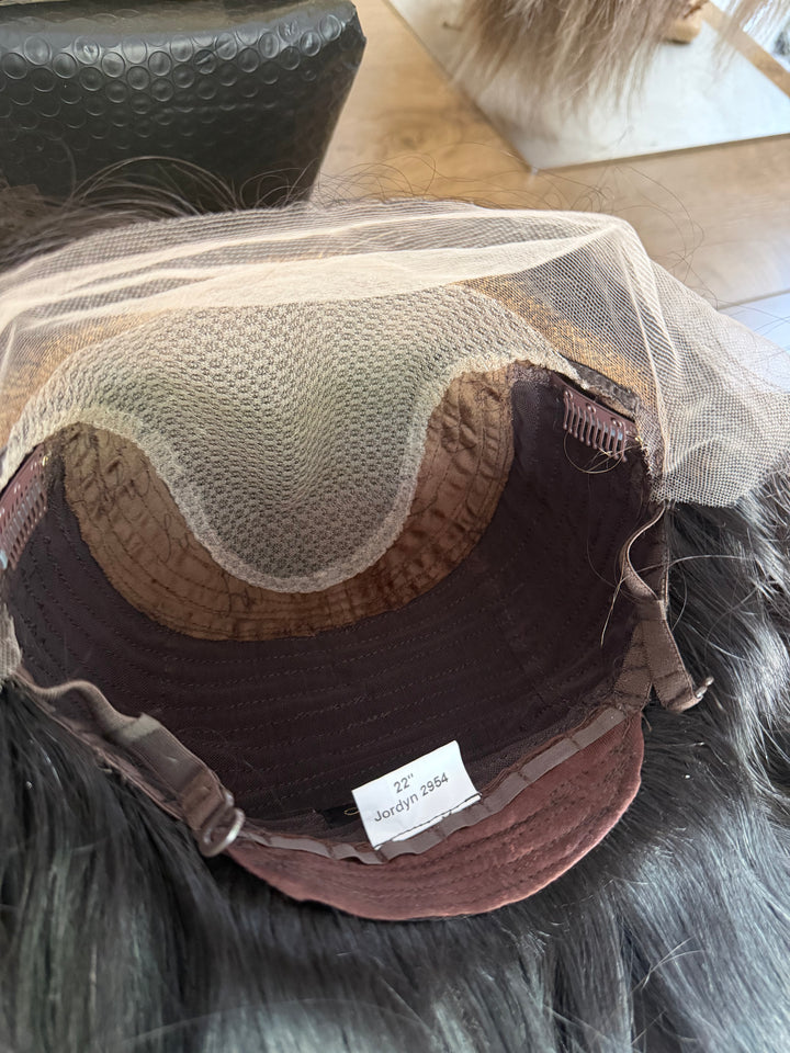 Jordyn (XS) 22” Lace Top Wig