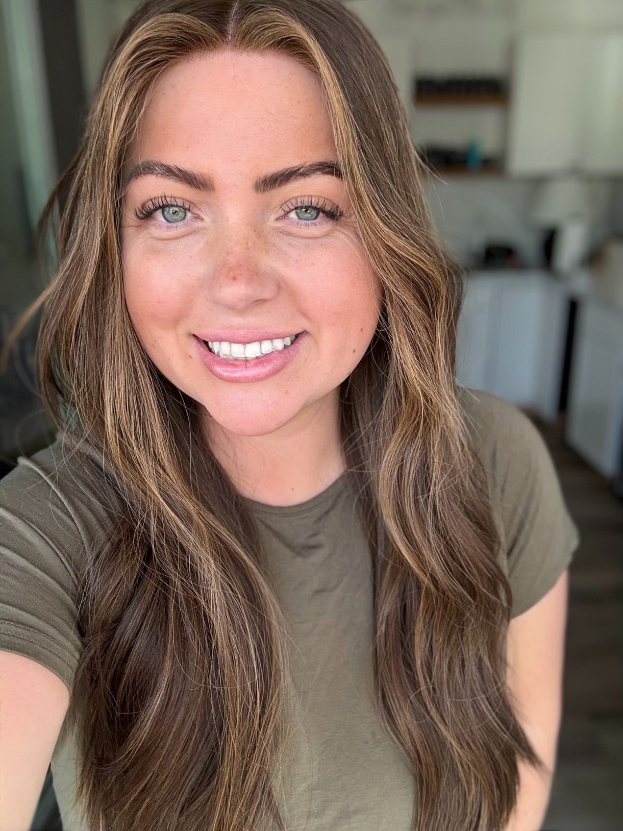 Miranda 24” [M] Lace Top Wig