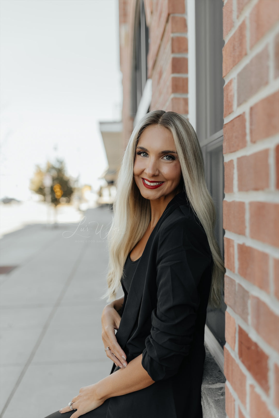 “Rizzo” Glam Co. 22” Lace Top Wig