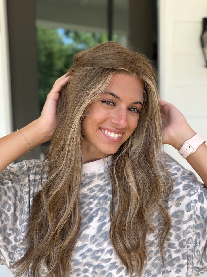 Raya (S) 22” Lace Top Wig