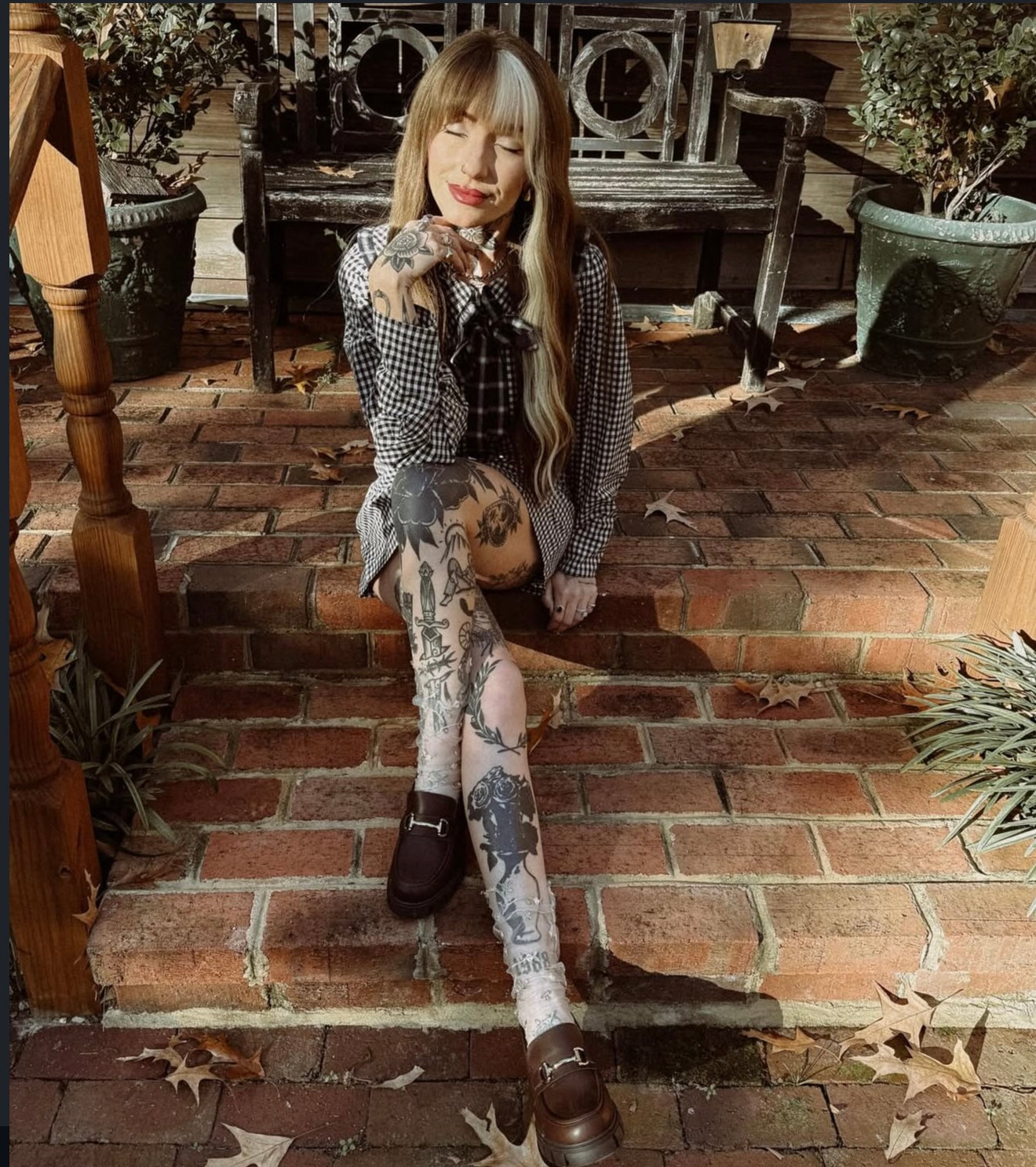 Erika-Jayne” 24” [M] Influencer Collection – Lu's Wigs