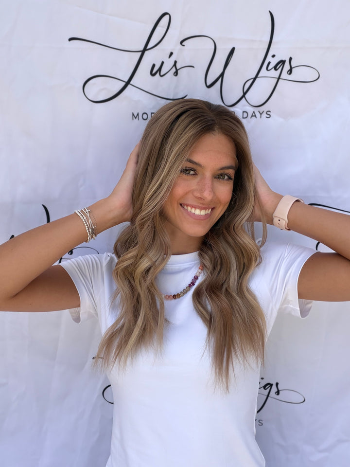 “B3017” (L) 20” Lace Top Wig
