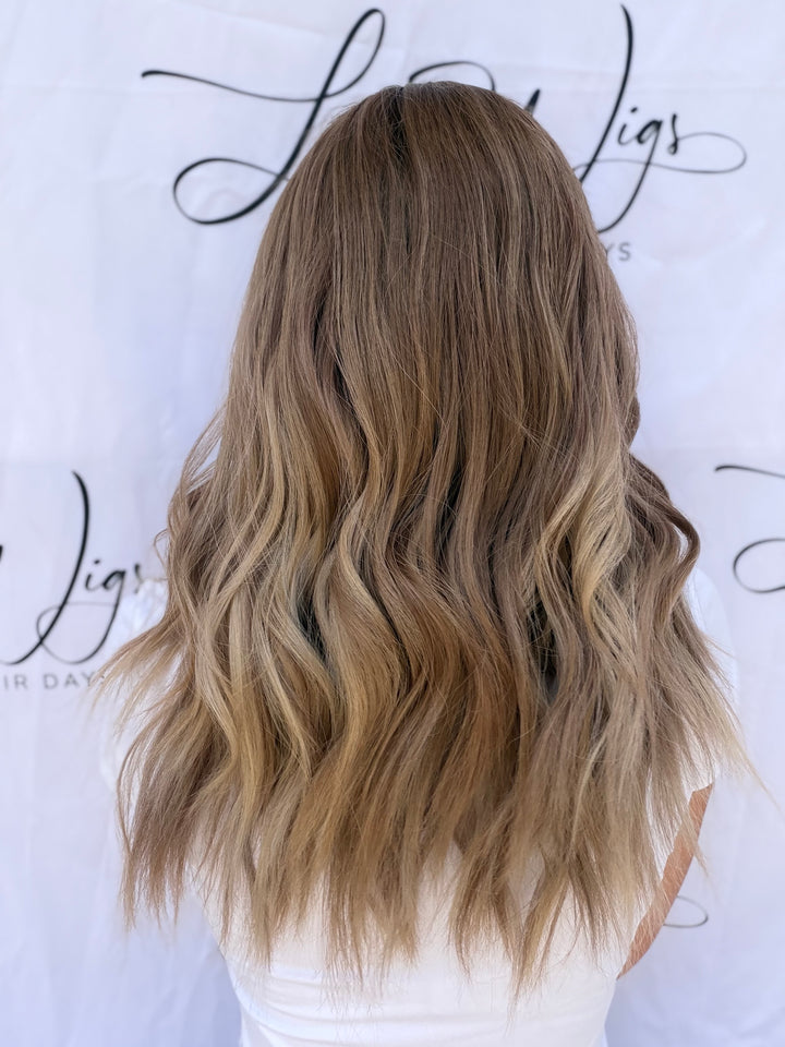 “B3017” (L) 20” Lace Top Wig