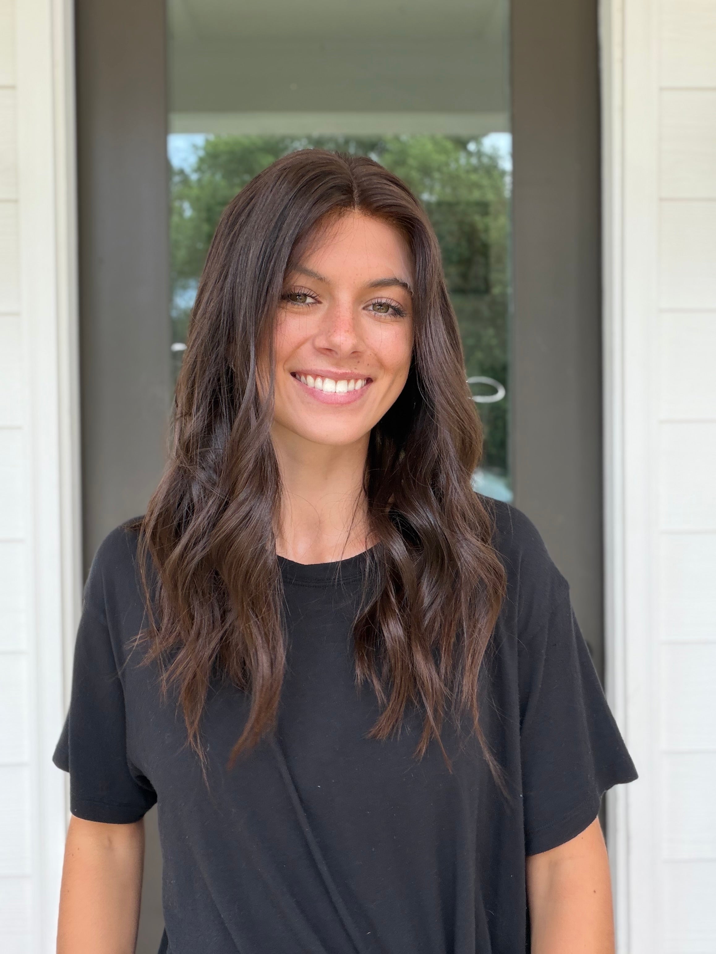 <b>Bella</b><br> <I>Classic European Collection</I> <br> 18” Lace Top Wig