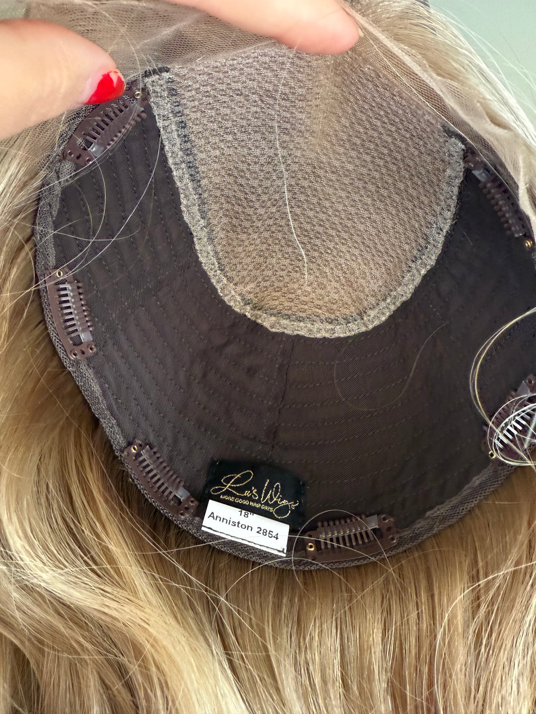 “Anniston” 18” Lace Top Topper