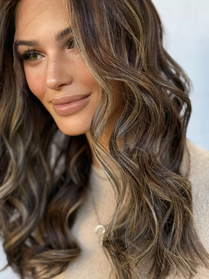 “3B2823” [S] 20” Lace Top Wig