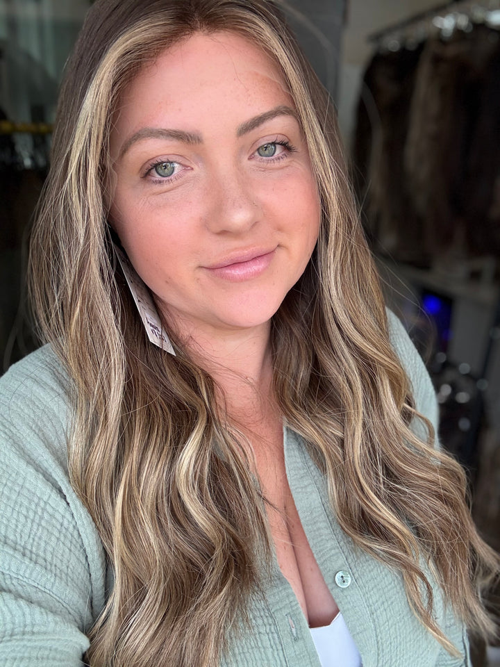 Augusta 22” [S] Lace top wig