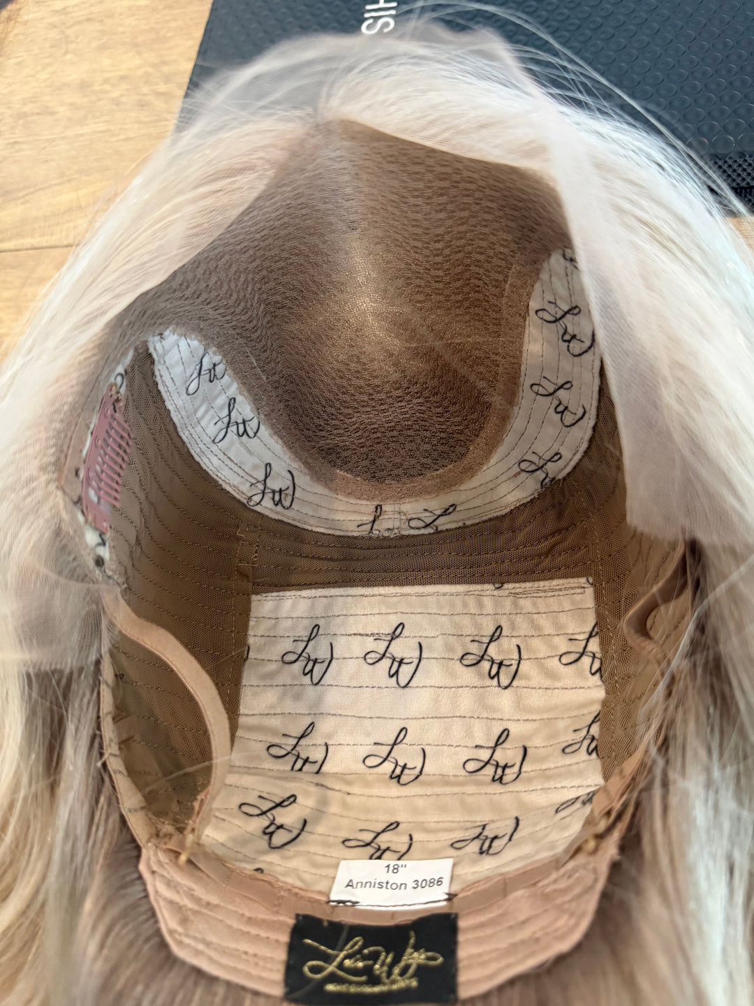 Anniston (XS) 18” Lace Top Wig