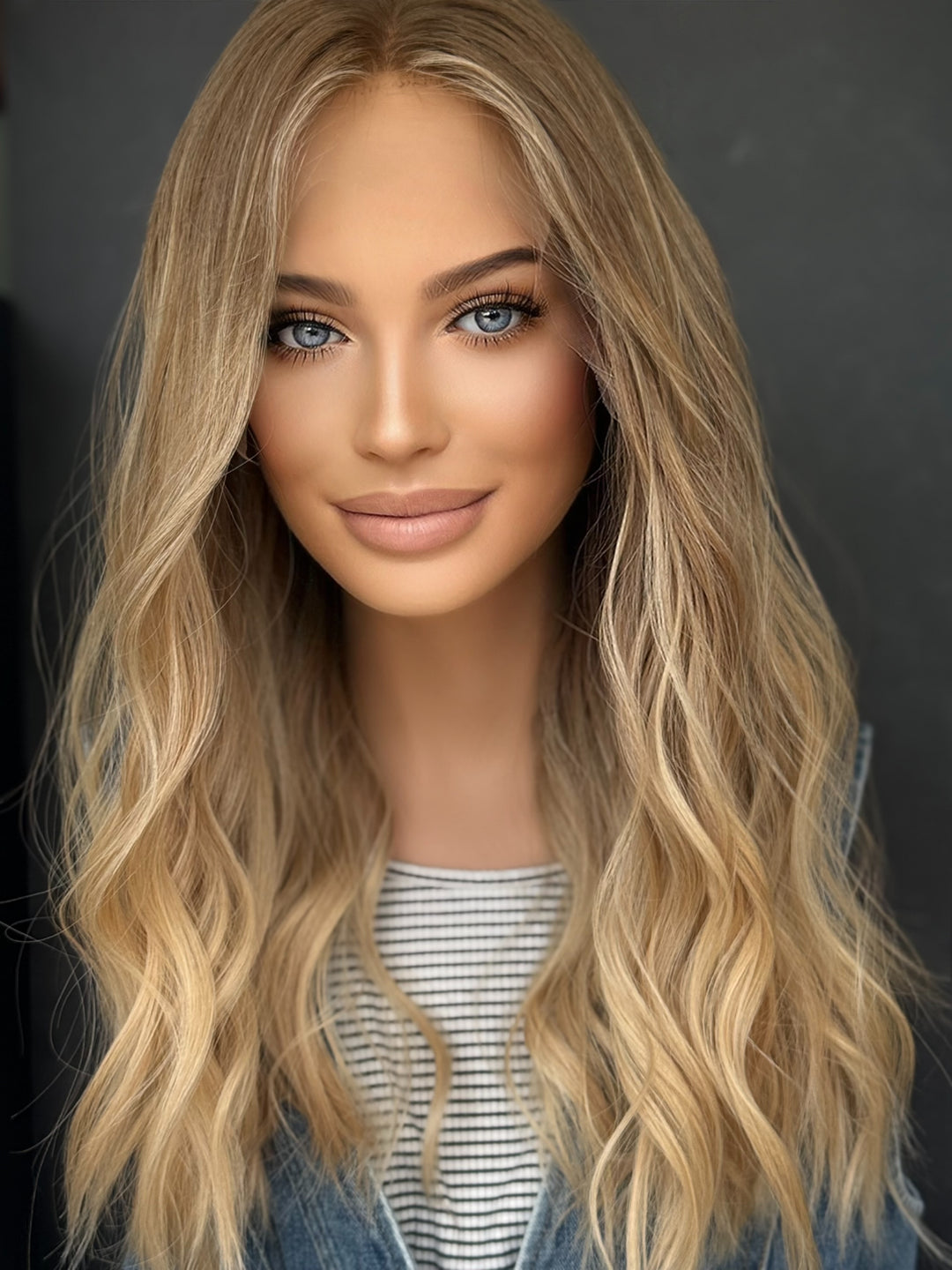 “Champagne smoke” [M] 21” Lace top wig