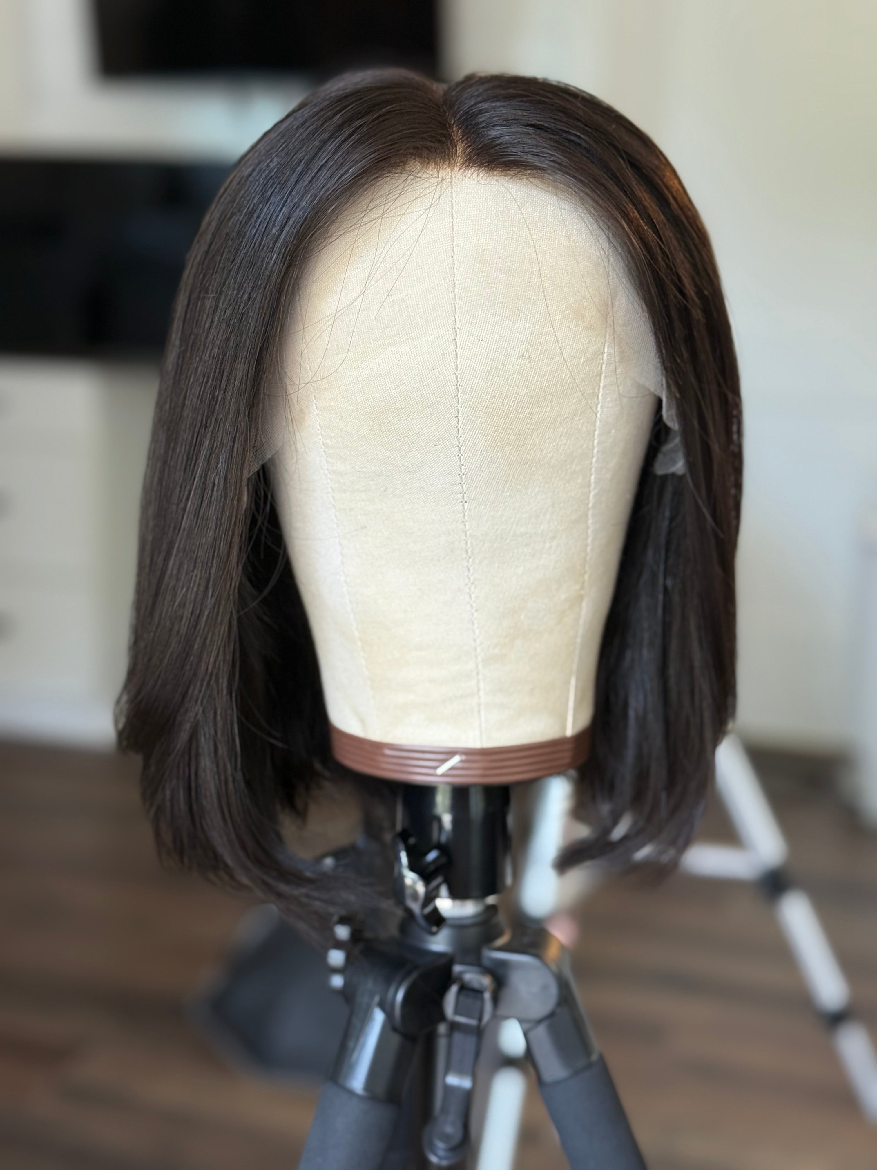 “Jordyn” [S] 12” Lace Top Wig