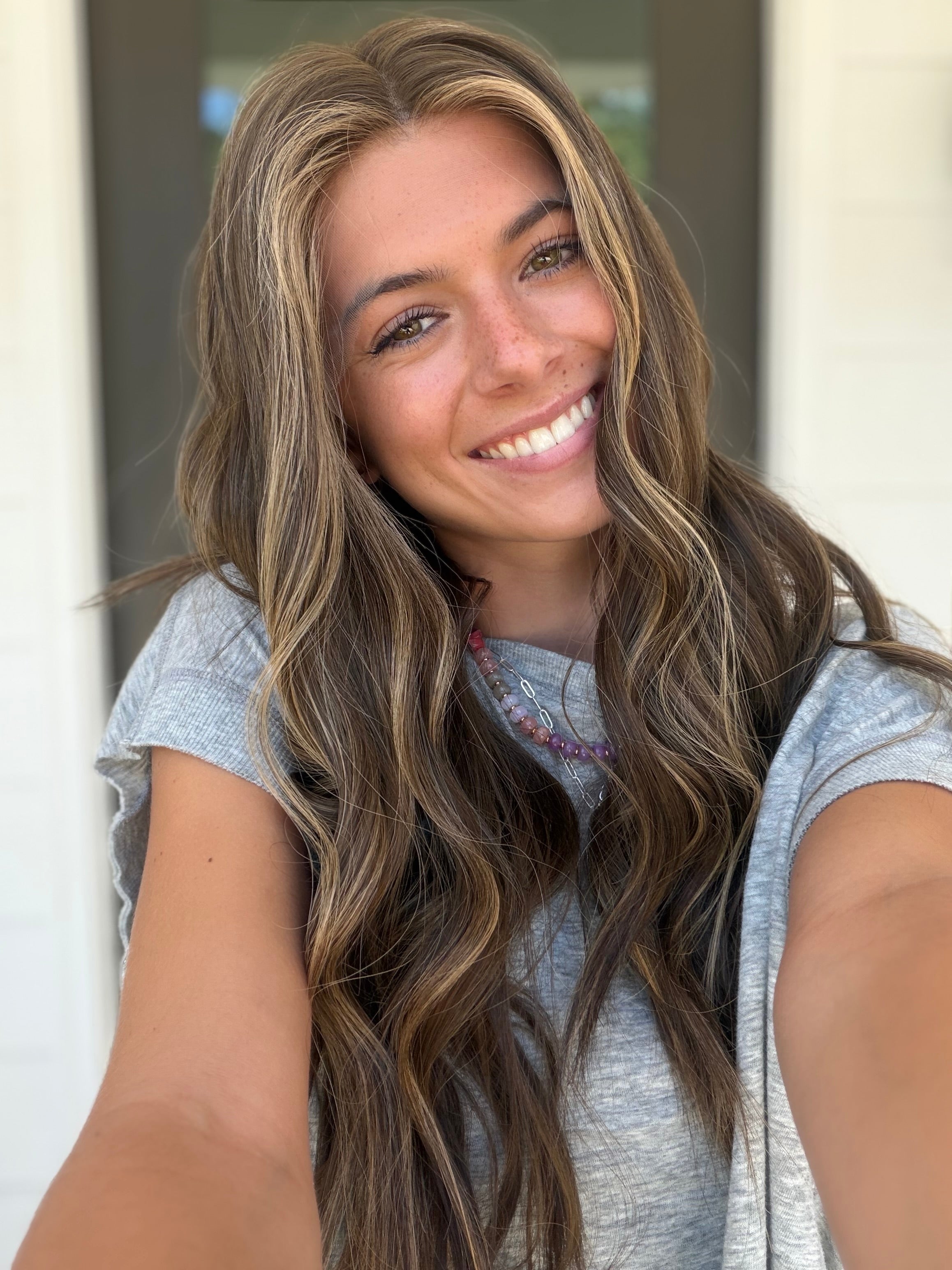 <b>Etta</b><br> <I>Signature Mongolian Collection</I> <br> 24” Lace Top Wig