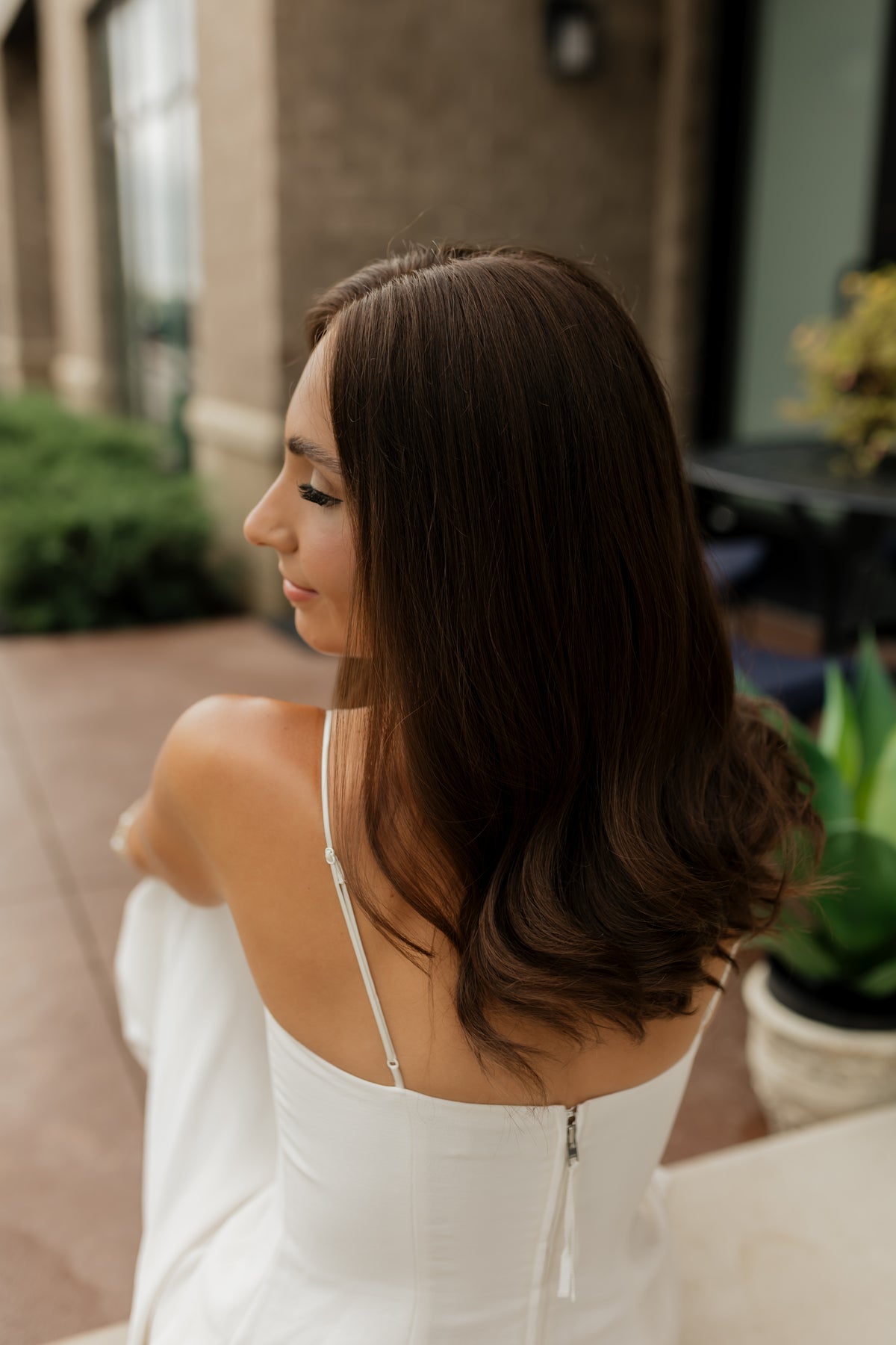 <b>Bella</b><br> <br><u>M</u> <br> <I>Classic European Collection</I> <br> 18” Lace Top Wig
