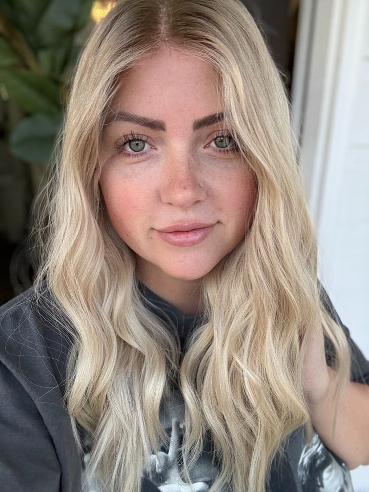 “Daisy” [S] 21” Lace Top Wig