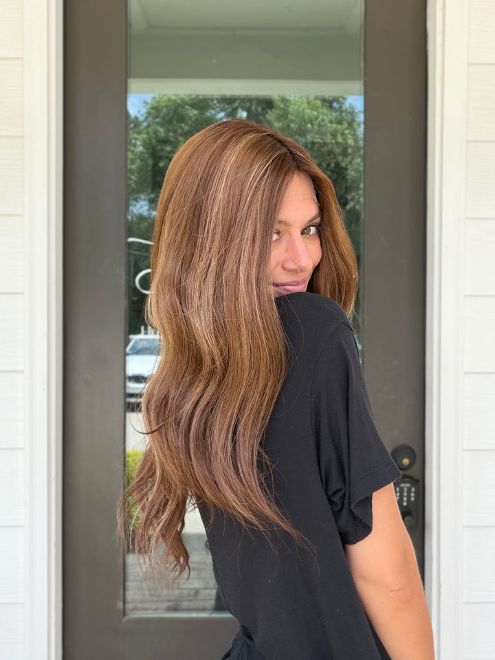 Kathy (M) 22” Lace Front Silk Top Wig