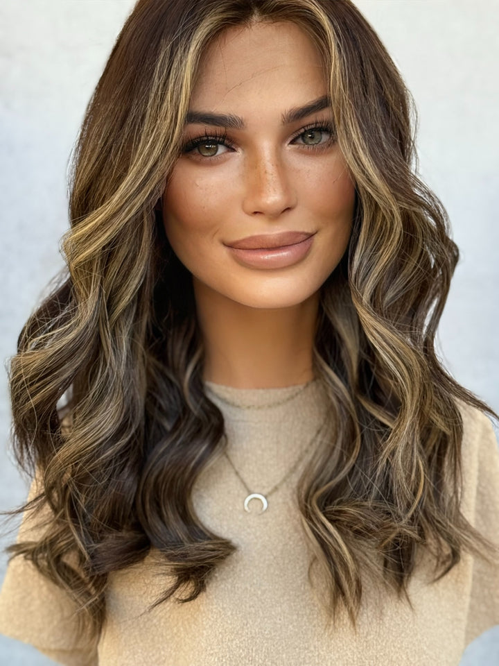 “3B2823” [S] 20” Lace Top Wig