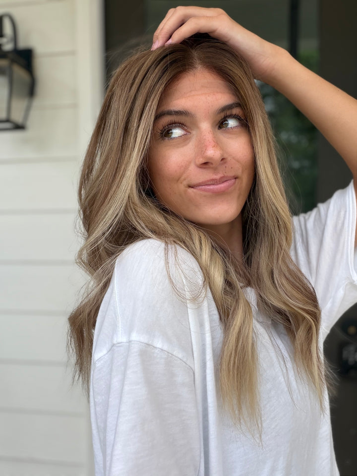 “B3015” (S) 20” Lace Top Wig
