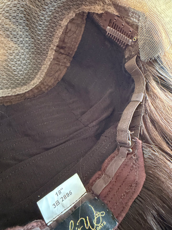 3B2896 [S] 18" Lace Top Wig