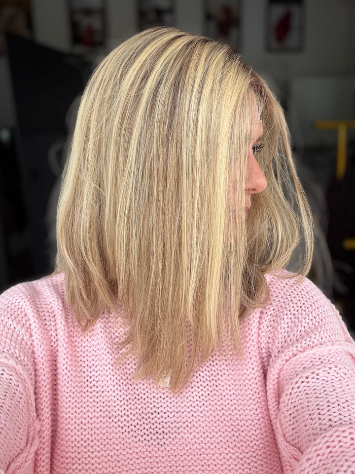 “Sandy” 14” [S] Lace top wig