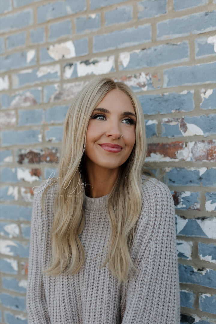 “Opal” [M] 20” Glam Lace Top Wig