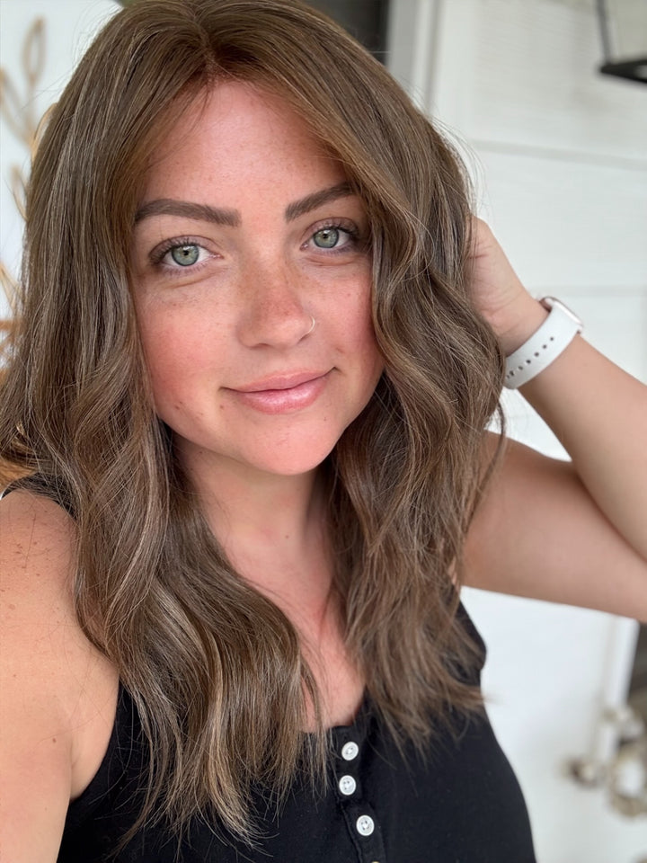 RESALE “Pippa” [M] 20” Lace Top Wig