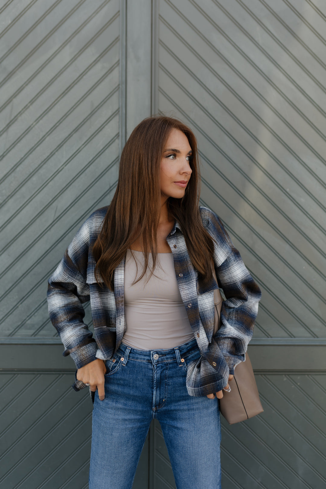 “Sienna” Glam Co. 20” Lace Top Wig