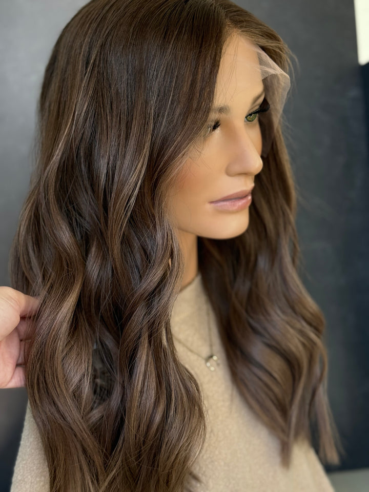 “Mocha Drift” [M] 21” Lace Top Wig